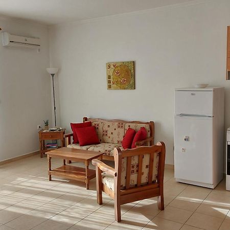 Giannos Apartments Ajía Effimía Kültér fotó