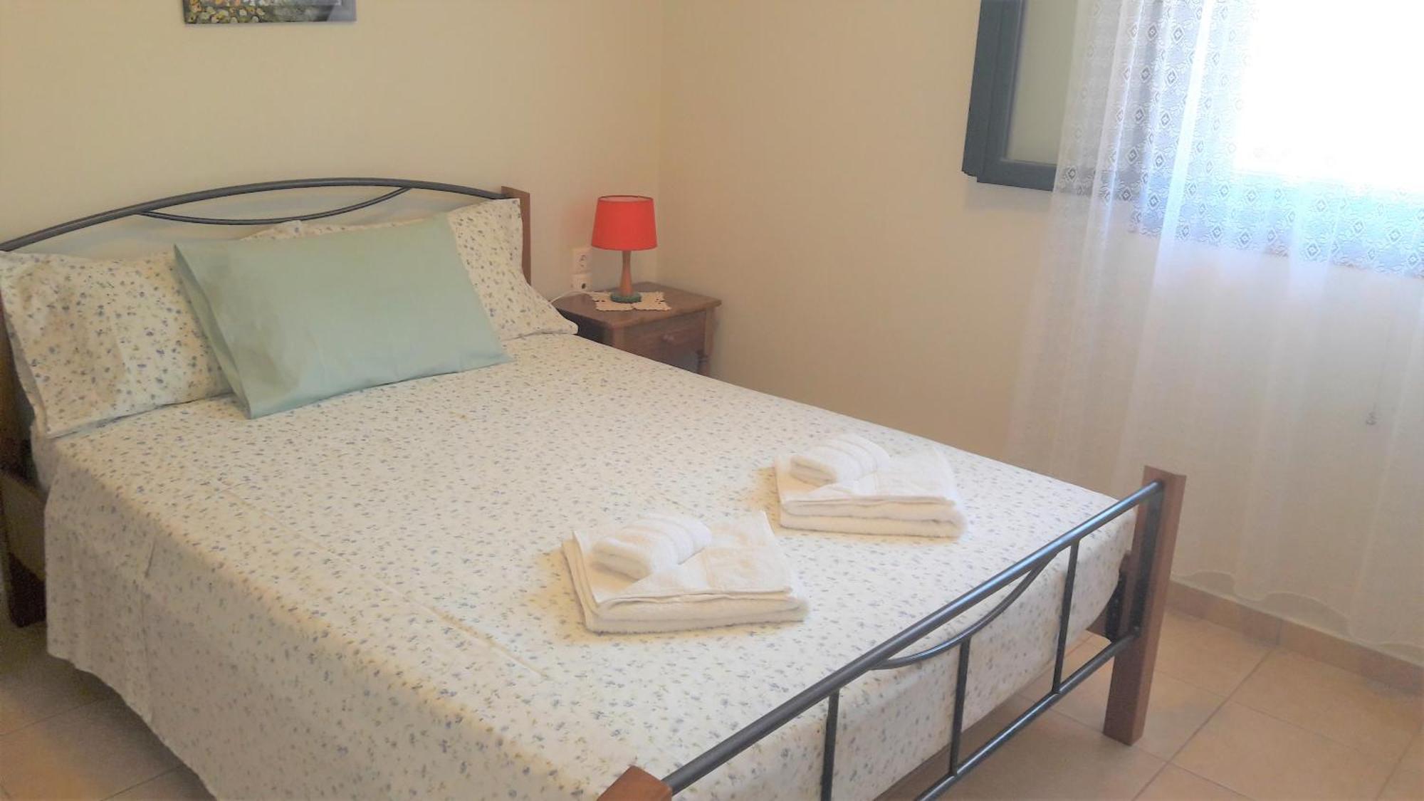 Giannos Apartments Ajía Effimía Kültér fotó