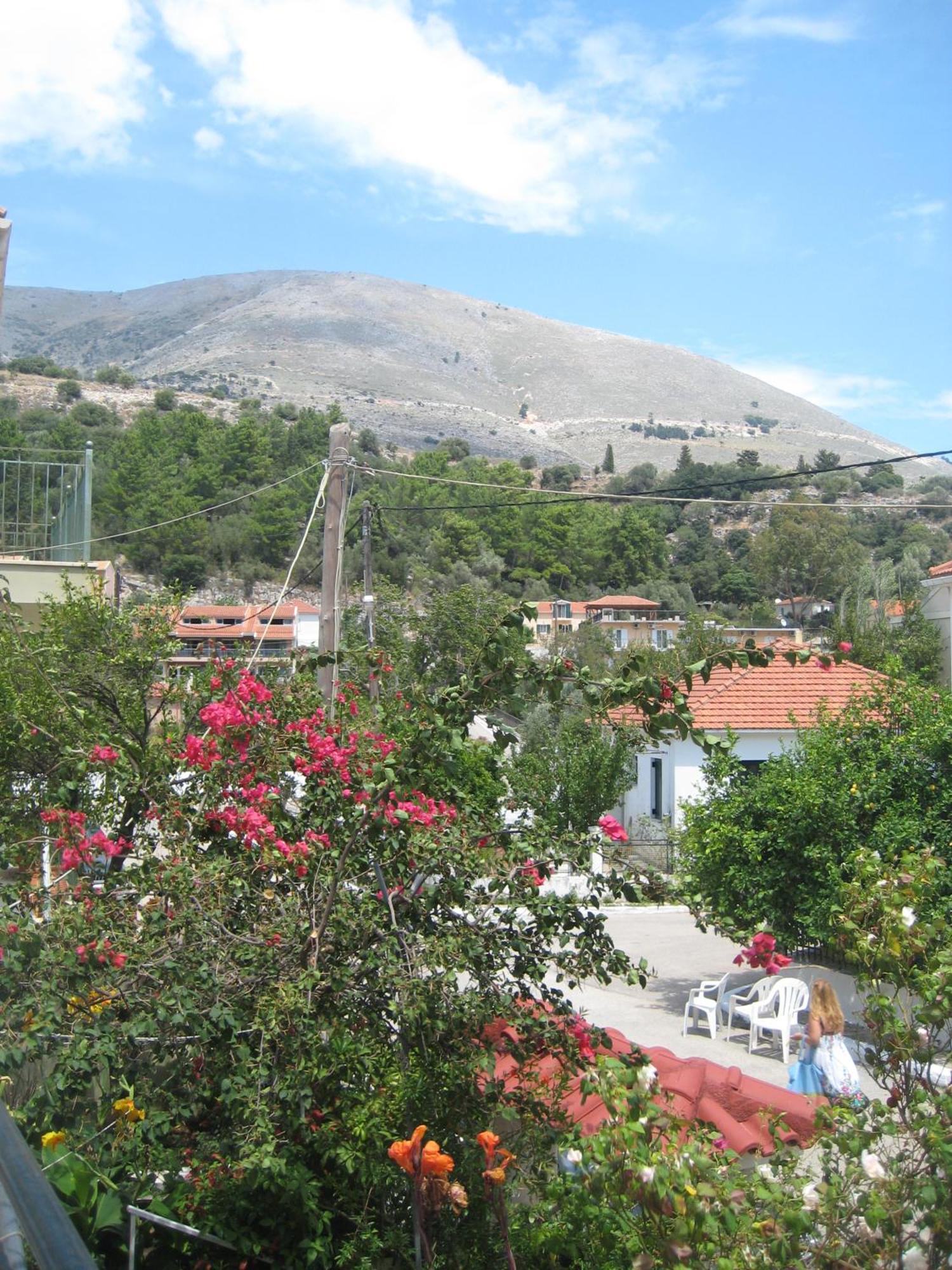 Giannos Apartments Ajía Effimía Kültér fotó