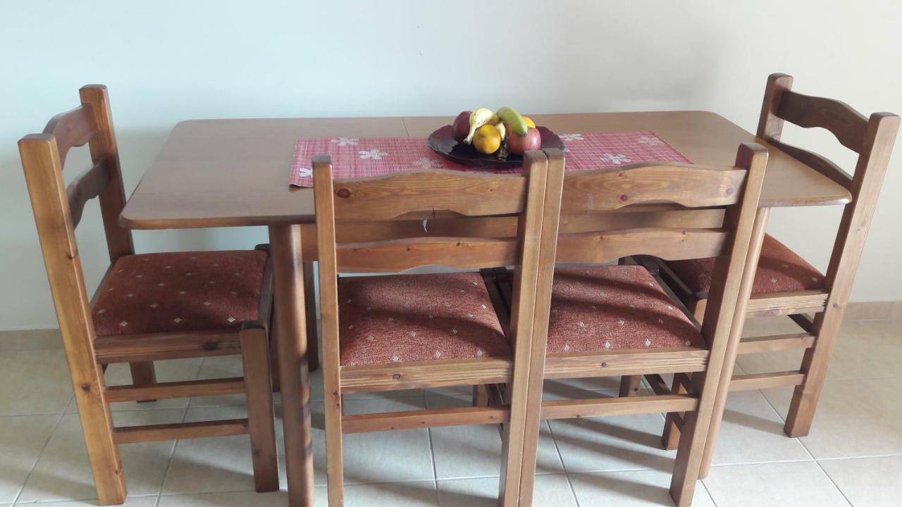 Giannos Apartments Ajía Effimía Kültér fotó